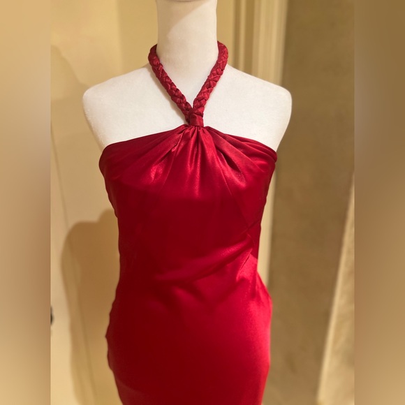 Red silky size 2 versatile strap cocktail party dress - Picture 6 of 11